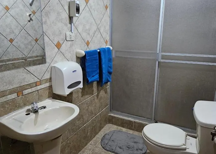 Casa Independiente Cerca Al Centro En Segundo Piso - Profesionales Apartment *
